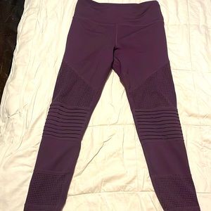 Zyia purple leggings